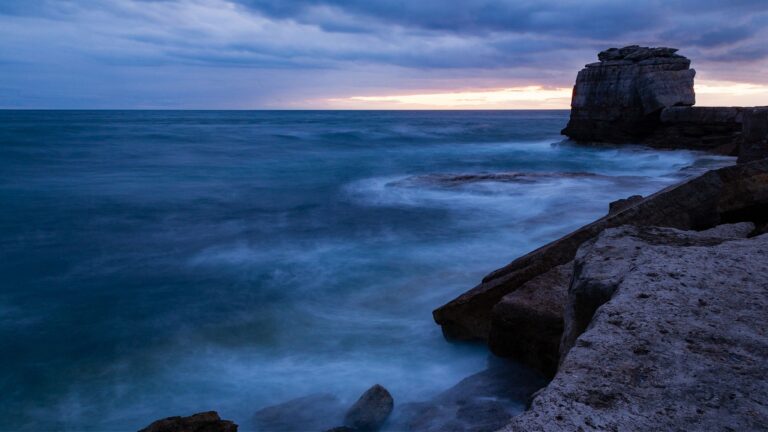 Pulpit rock at Portland Bill, near Weymouth, Jurassic Coast, Dorset, England.